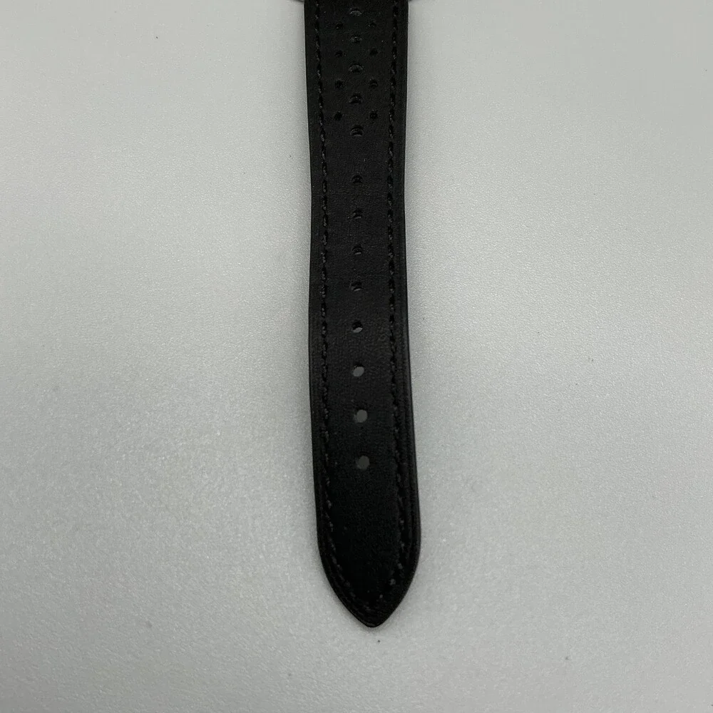 Vintage Victorinox Odyssey Swiss Army Mens Watch 39mm Black Dial New Battery